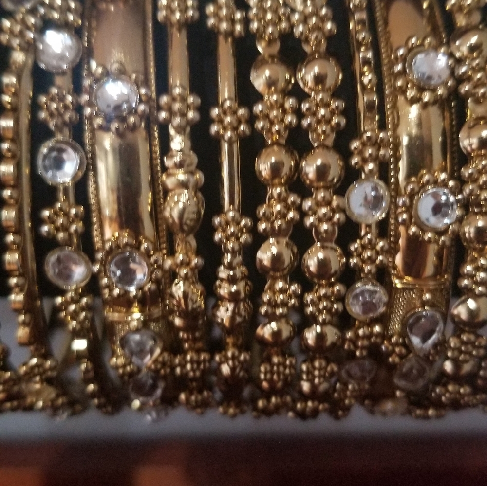 ⚜Amrita Singh 14 Bangles Set ⚜ - Picture 4 of 5